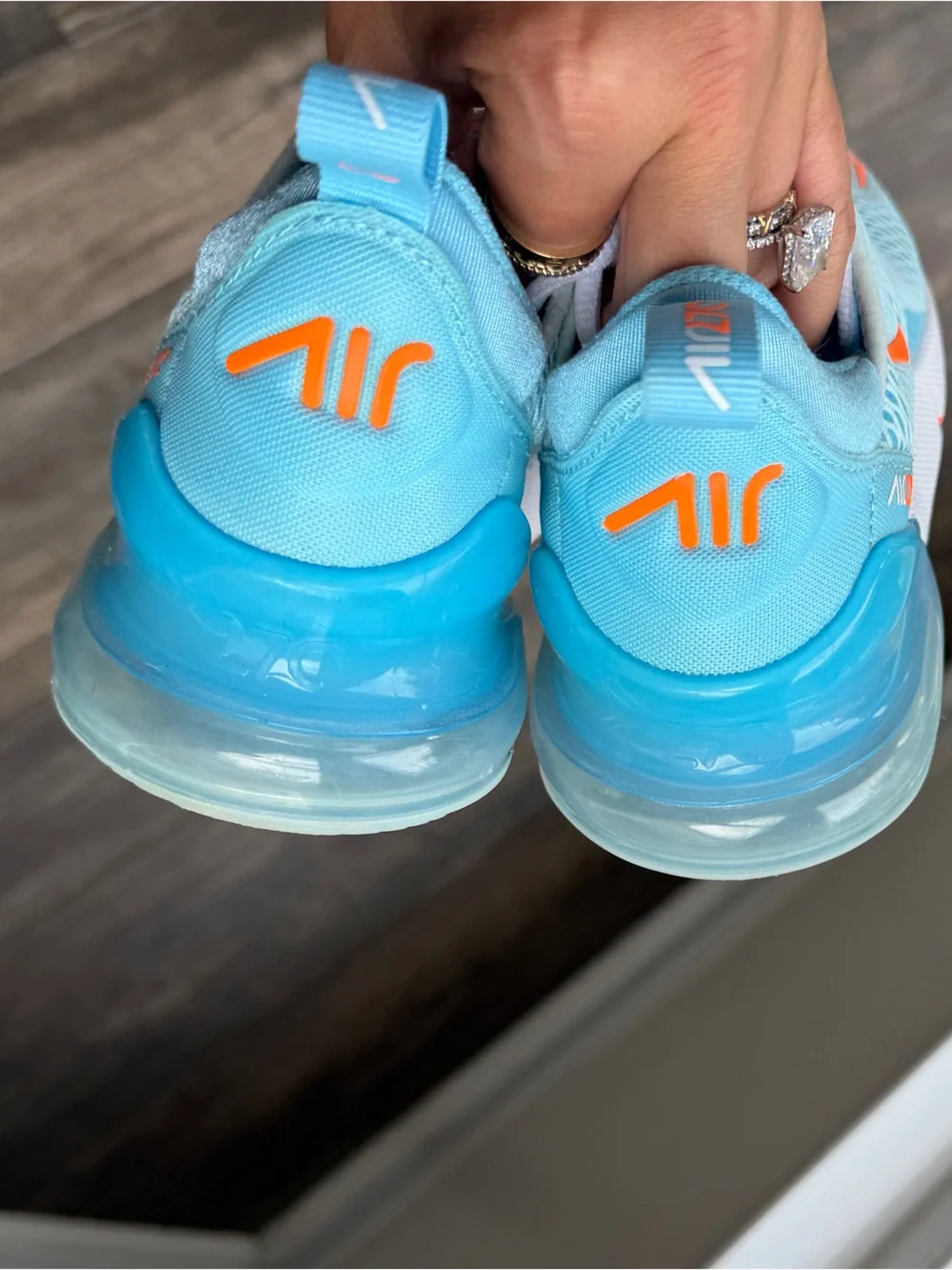 Nike air max 270 glacier blue Aquarius blue white total orange 3y